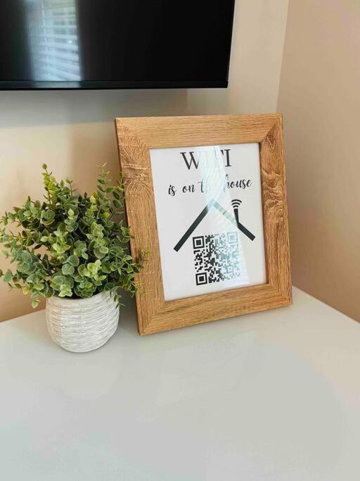 One-Of-A-Kind Smart, Cookie Themed Home For Up To 6 คลาร์กส์วิลล์ ภายนอก รูปภาพ